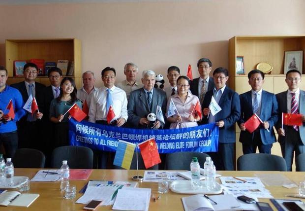 乌克兰200多名专家定居陕西，国家分房子，专门为中国研制新技术