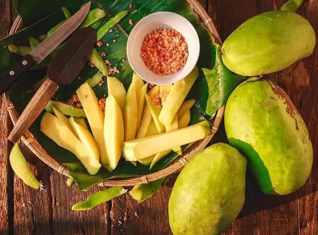 来了云南之后，你才会发现，水果居然还能这么吃