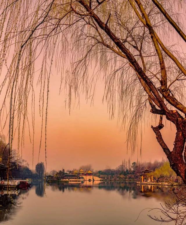 适合小住7天的绝美小城小镇，和当地人一起享受慢生活