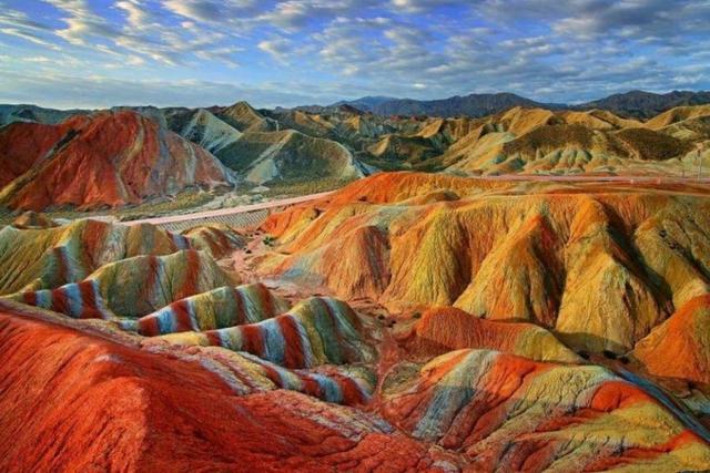 中国10大超自然奇观，颠覆你的想象，去了还想再去的地方