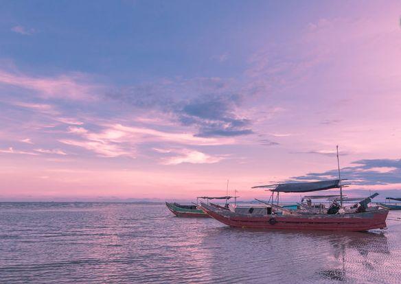 游走在这11个边境小城，无需签证看遍异国风情，你去过几个？