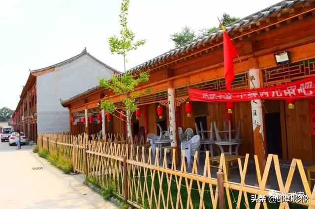 遇見(jiàn)伯延，圓你一場(chǎng)清末民初的夢(mèng)