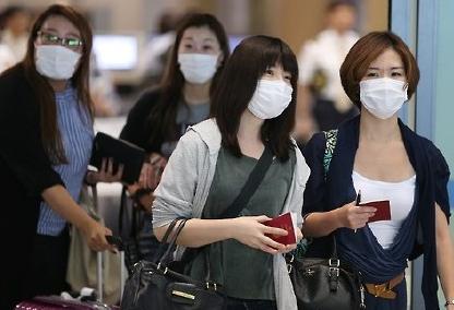 韩国疫情为什么比日本严重得多？日本跟美国走，不检测就没有