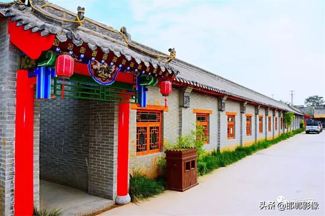 遇見(jiàn)伯延，圓你一場(chǎng)清末民初的夢(mèng)