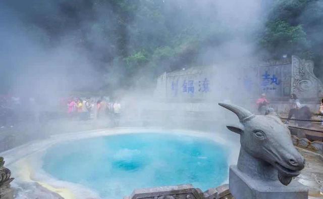 最美腾冲四月天，踏青景色尽芳菲