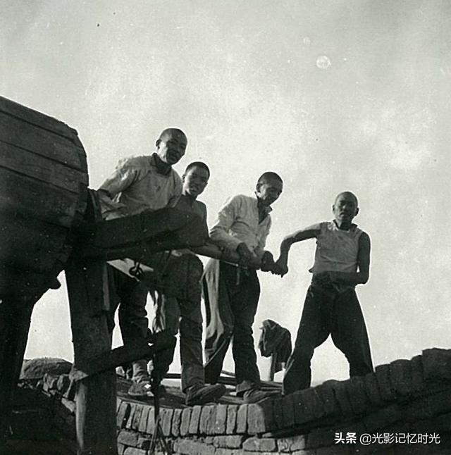 老照片：1941年河北邯鄲磁縣土法挖煤